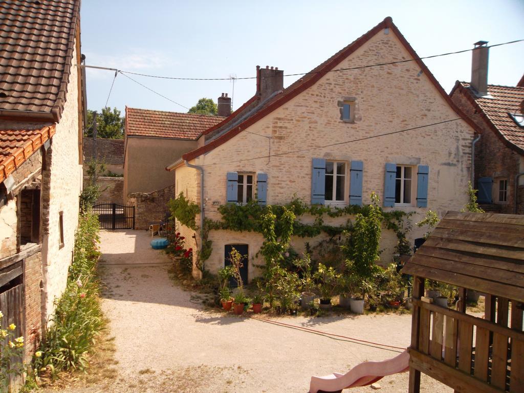 Les Trois Croix Vila Santenay  Quarto foto